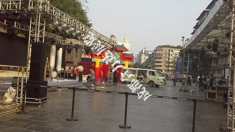 活動--奔馳現(xiàn)場